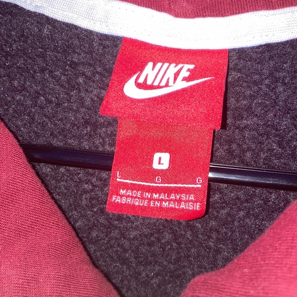 Nike quarter zip - Picture 3 of 5